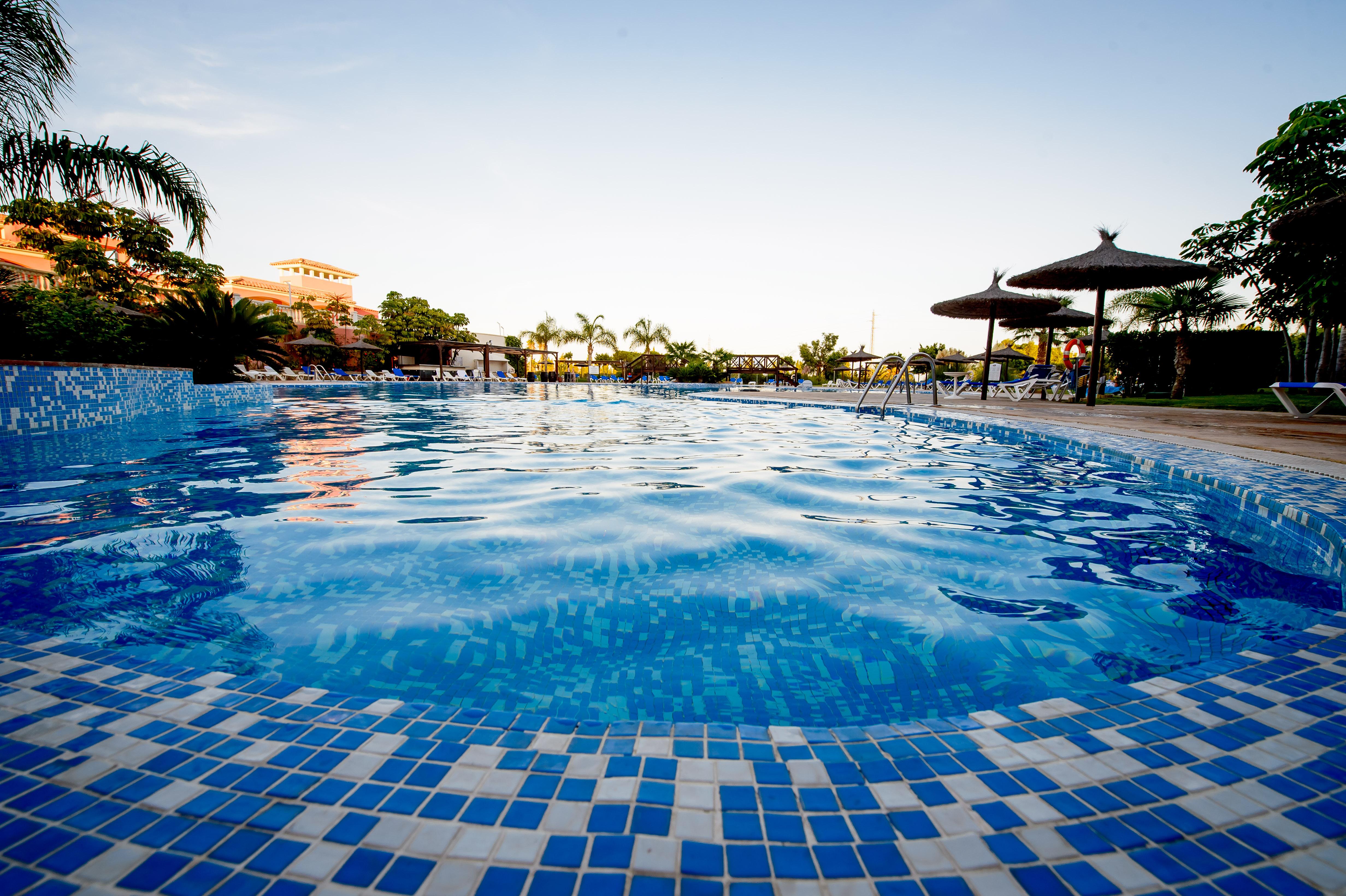 Hotel Bonalba Alicante Ел-Кампельйо Екстер'єр фото
